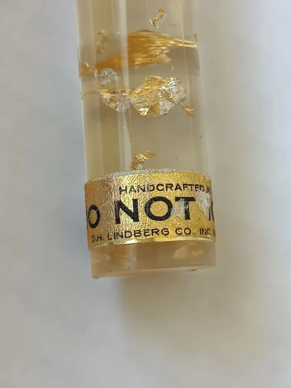 Set of 2 D.H. Lindberg MCM Clear Lucite Acrylic w/ Gold Flakes 10